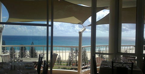 Cazzy's At The Top - Mackay Tourism 7