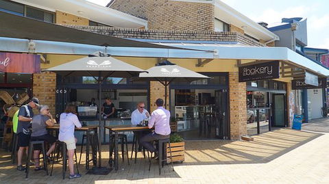 Lennox Head Bakery - Mackay Tourism 0