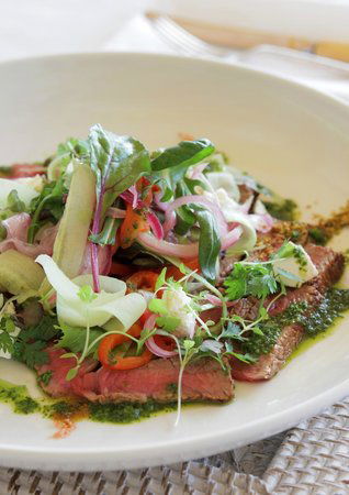 Ocean Shores Tavern - Mackay Tourism 0