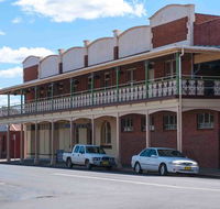 The Royal Hotel Restaurant - Mackay Tourism