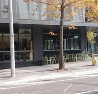 332 Manhattan Cafe - Mackay Tourism