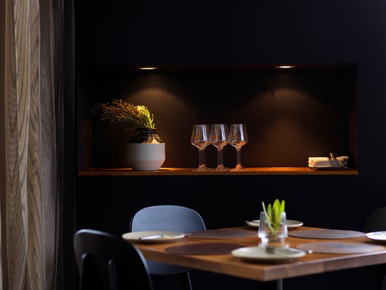 Bars Sydney WATERLOO-DINING Mackay Tourism