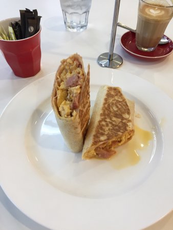 City Edge Cafe - Mackay Tourism 0