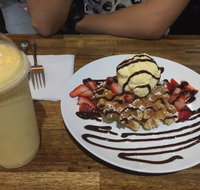 Clyde Treats Petite Yum - Mackay Tourism