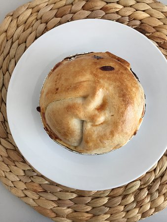 Elaines Gourmet Pies - Mackay Tourism 0