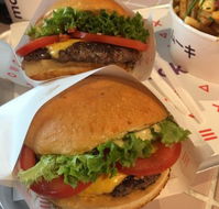 Mookie Burger  Concretes - Mackay Tourism