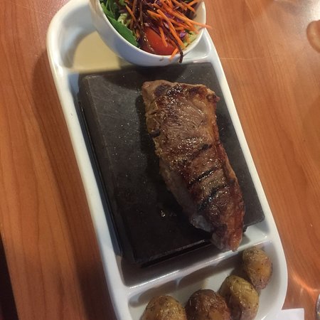 Stonehouse Restaurant - Mackay Tourism 0