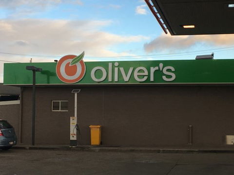 Oliver's Goulburn - Mackay Tourism 0