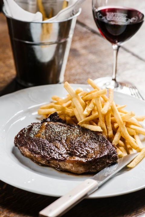 Bistrot Gavroche - Mackay Tourism 0