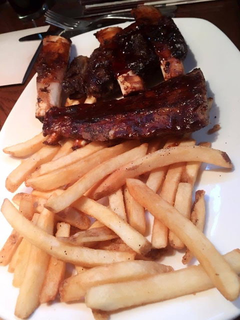 Outback Steakhouse - Glenwood - Mackay Tourism 0