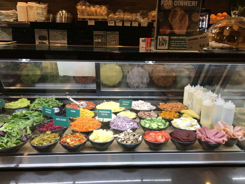 Liv-Eat - Sandy Bay - Mackay Tourism 0