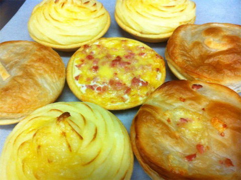 Pie Time - Springfield - Mackay Tourism 0