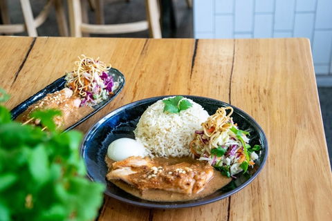 Warragul Thai - Mackay Tourism 0