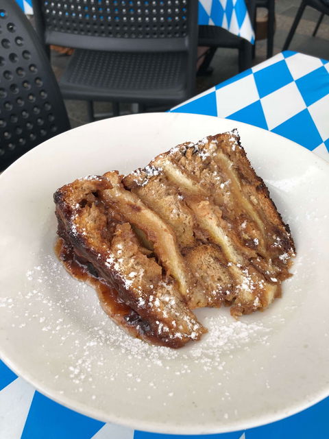 Bavarian Beach Bar & Cafe - Mackay Tourism 0