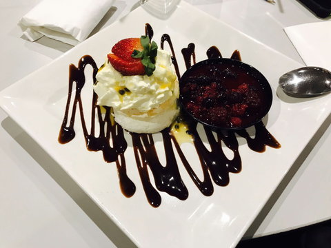 Charlie's Family Restaurant - Mackay Tourism 0