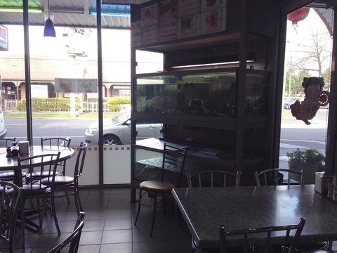 Hue Hue - Mackay Tourism 0