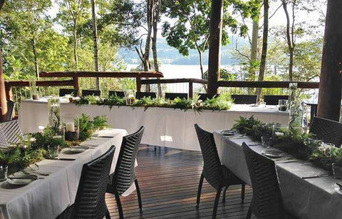 Secrets On The Lake - Mackay Tourism 2