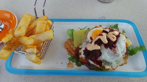 The Bridport Cafe - Mackay Tourism 0