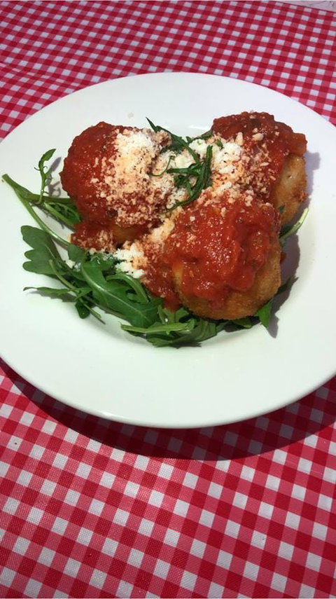 El Forno Pizzeria - Mackay Tourism 0