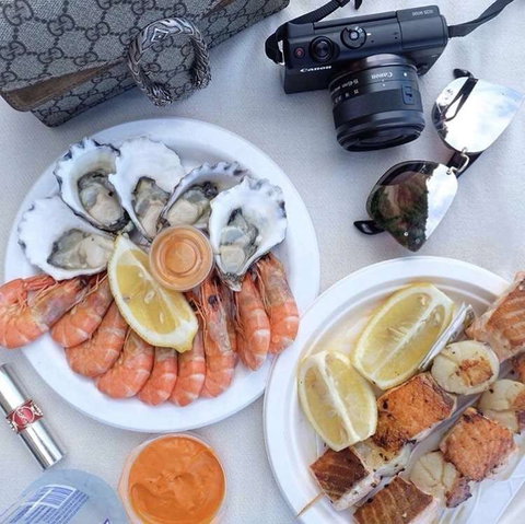 The Bondi Surf Seafoods - Mackay Tourism 0