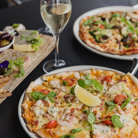 Canon Food, Bar And Espresso - Mackay Tourism 0