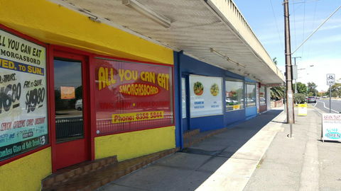 Cathay Court Chinese Restaurant - Mackay Tourism 0