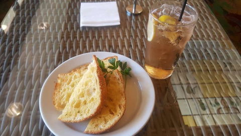 Charlotte's Bar & Bistro At The Tower Hotel - Mackay Tourism 0