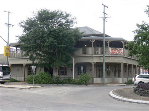 The Hotel Cecil - Mackay Tourism 1
