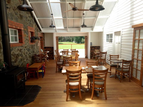 Earthwater Cafe - Mackay Tourism 1