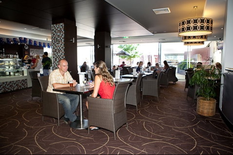 Club Sapphire - Merimbula - Mackay Tourism 0
