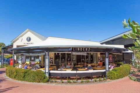 Flinderz Cafe - Mackay Tourism 0