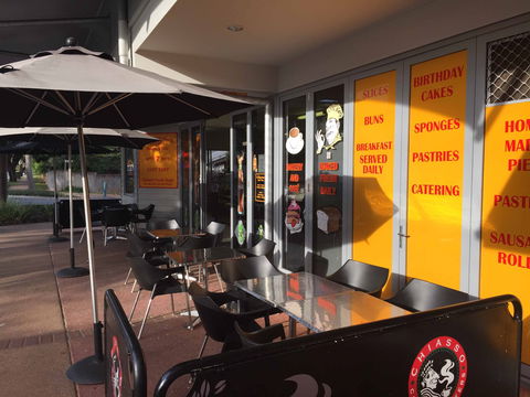 Victoria Point Bakery - Mackay Tourism 0