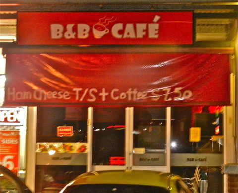 B&B Café - Mackay Tourism 0