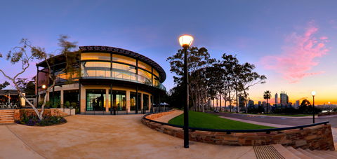 Fraser's Restaurant - Mackay Tourism 1