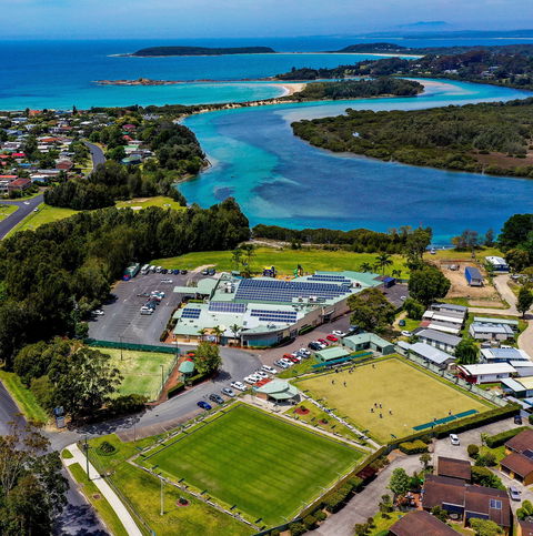 Tomakin Sports And Social Club - Mackay Tourism 0