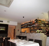 El-Phoenician - Millers Point - Mackay Tourism