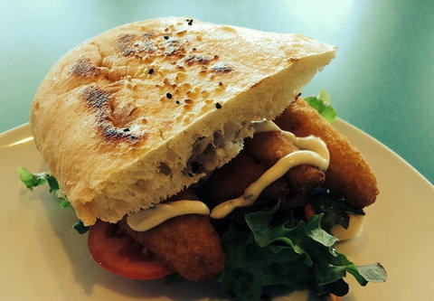 Island View Cafe - Mackay Tourism 0