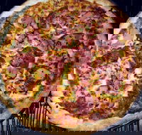 Slice Pizza and Pasta