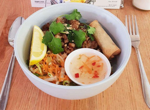 Golden Tree Cafe - Mackay Tourism 0