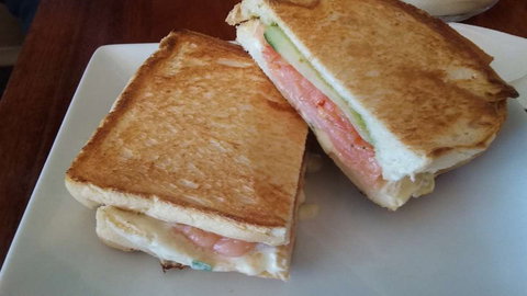 A Delicious Afare - Mackay Tourism 0