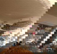 Sunny's  Moffat - Mackay Tourism