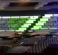 Coolangatta Sands Hotel - Mackay Tourism