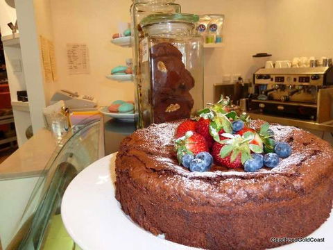 Lillie Lounge - Mackay Tourism 0