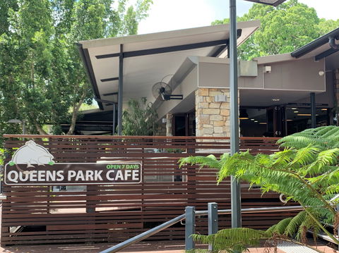 Queens Park Cafe - Mackay Tourism 0