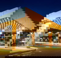 Buckley's Entertainment Centre - Mackay Tourism