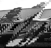 Tamar Valley Wine Centre - Mackay Tourism