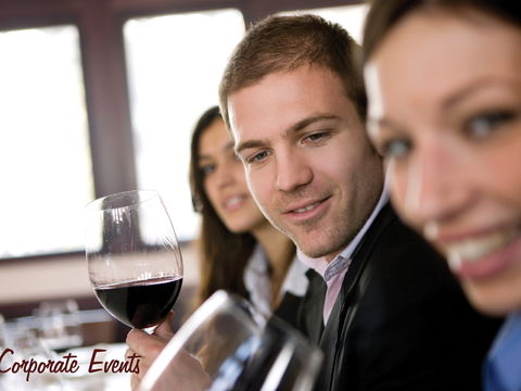 The Australian Wine Experience At Australian Wine And Beer School - Mackay Tourism 1