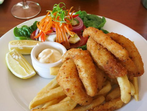 Fish Fish Fish - Mackay Tourism 0