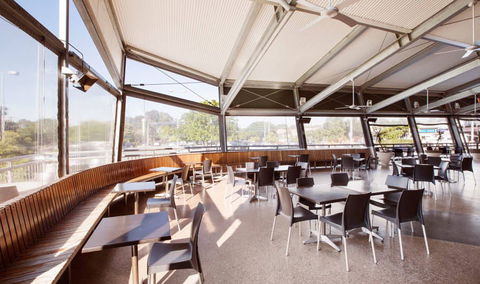 Chatswood Hills Tavern - Mackay Tourism 0