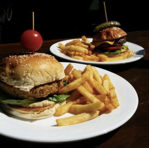 Criterion Hotel - Mackay Tourism 0